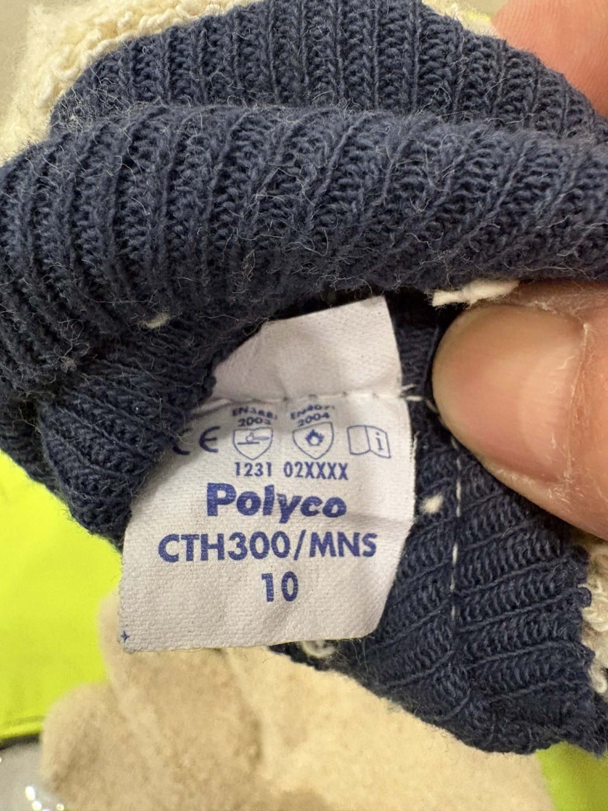 Emergency Grab Bag with Heatproof Gloves — photo 4 of 4