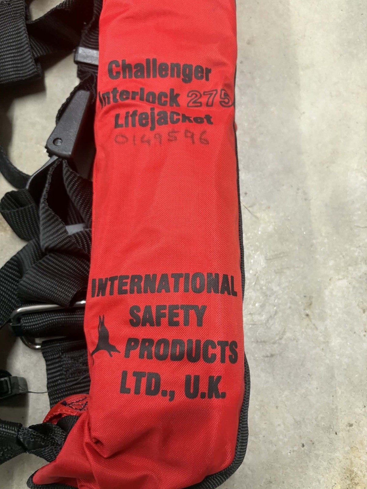 Challenger Interlock 275N SOLAS Inflatable Lifejacket — Adult 32kg+ — photo 3 of 4